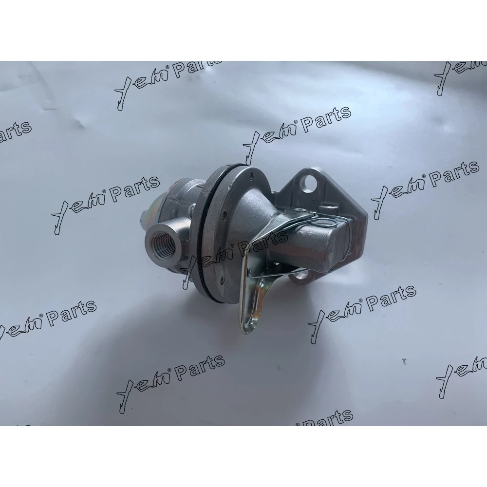 Fuel Pump 15451-52030 15451-52033 for Kubota V4000 Engine 5