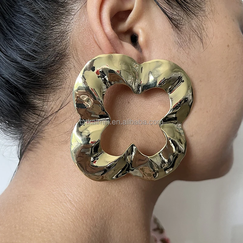 Kaimei earrings12.jpg