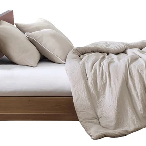 Luxury Design Manufacturet Home Textile Professional Comforter Bedding Sets