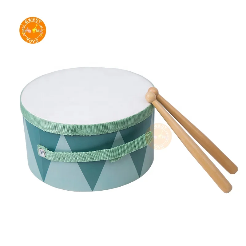 Tambor Infantil De Madera GICO – Verde Y Blanco Con Correa Y 2 Palos – Diámetro 20 Cm – Instrumento Musical Educativo Desde 3 Años