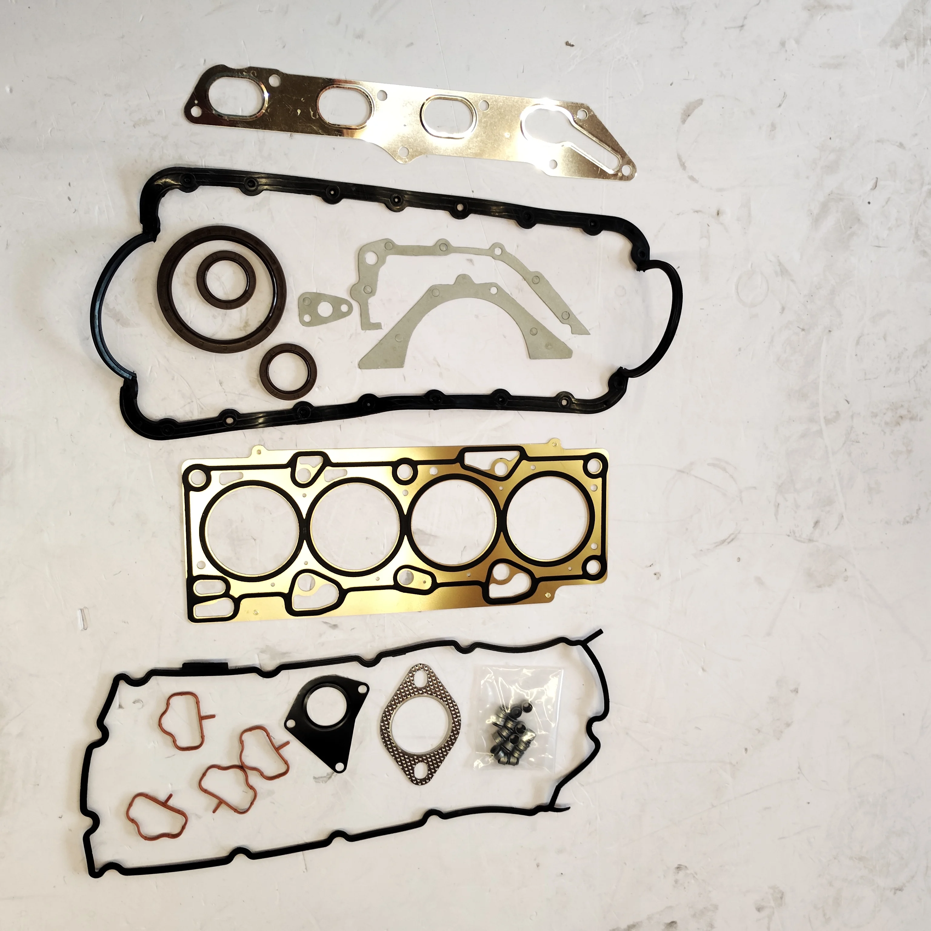 Engine Gasket Set Repair Kit Overhaul Kit for Chery Tiggo 2 D4G15B