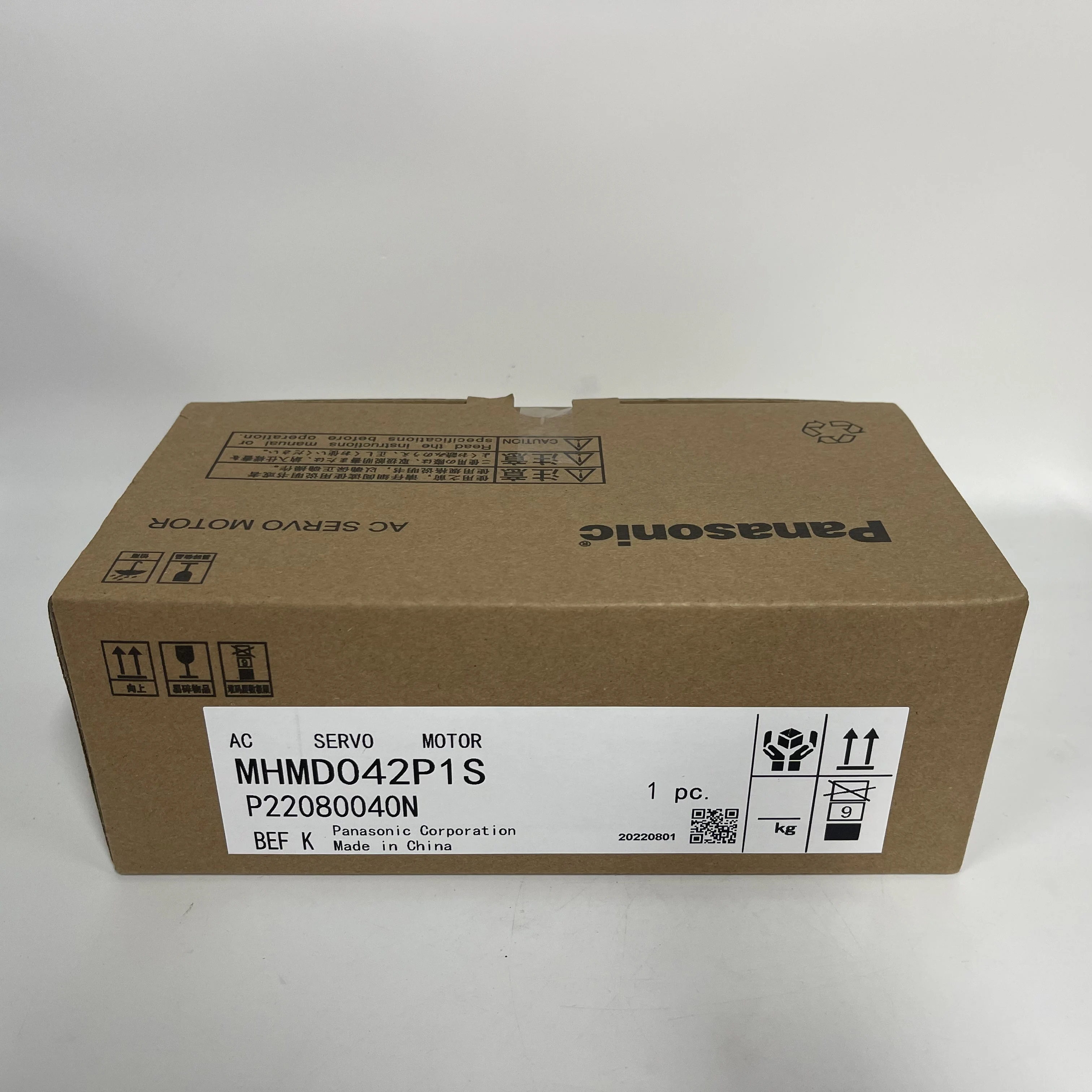 Panasonic AC Servo Motor MHMD042P1S Panasonic AC Servo Motor MHMD042P1S