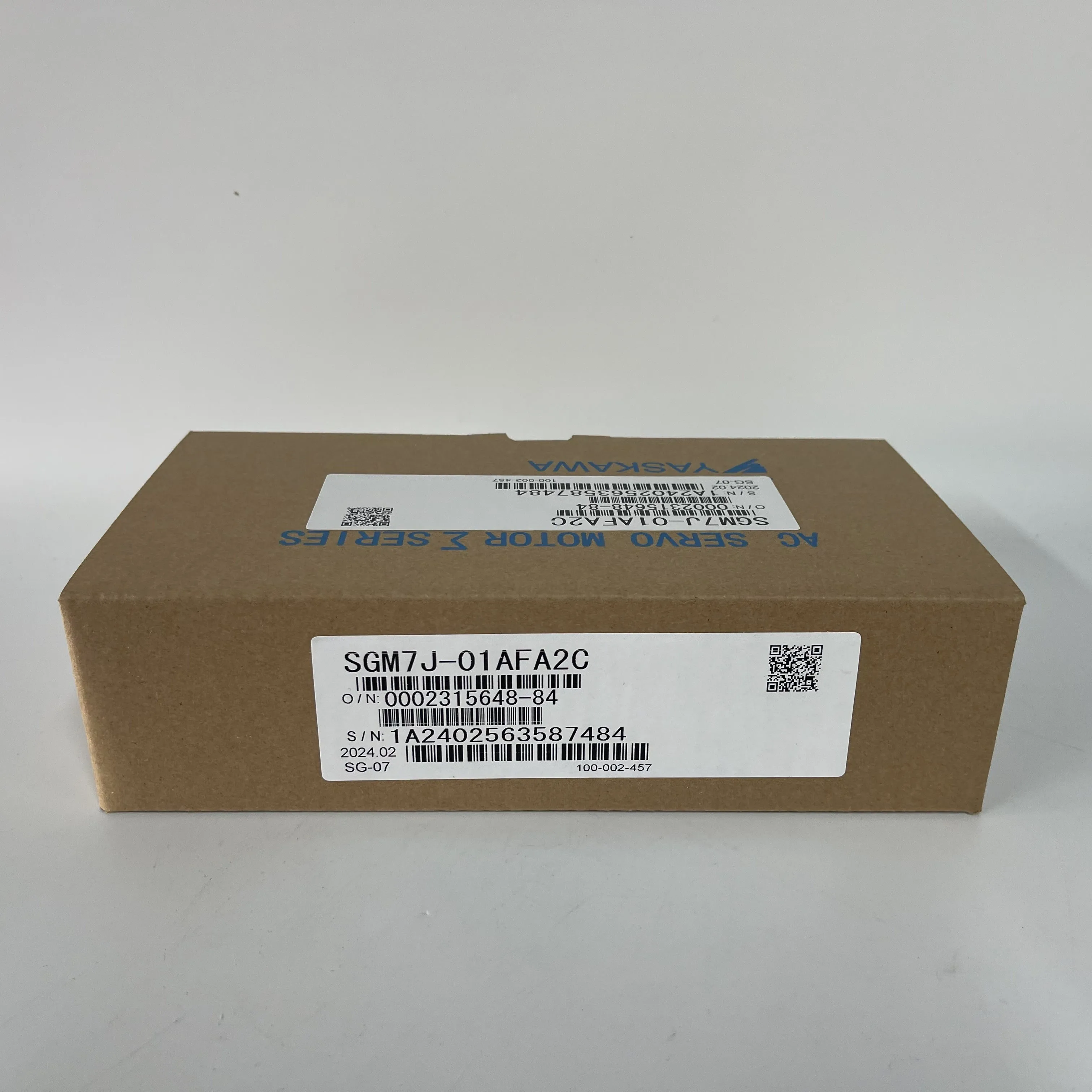 Yaskawa AC Servo Motor SGM7J-01AFA2C