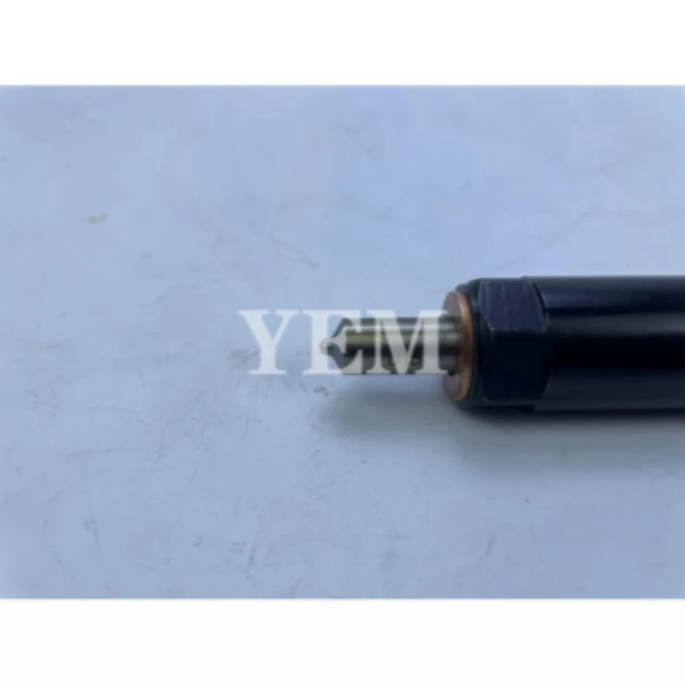 TD266 Fuel Injector 13053066 Nozzle Number 015 for Deutz Engine Rebuild Kit Universal Engine Parts