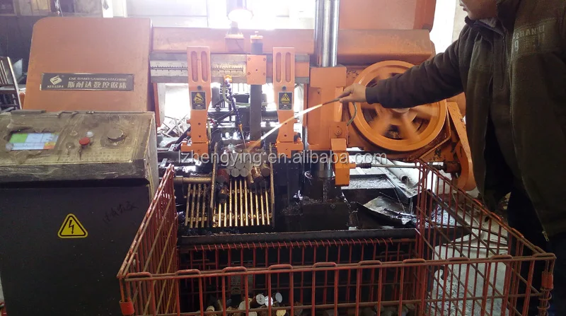 
Полностью стальные вертлюжные тиски с наковальней 