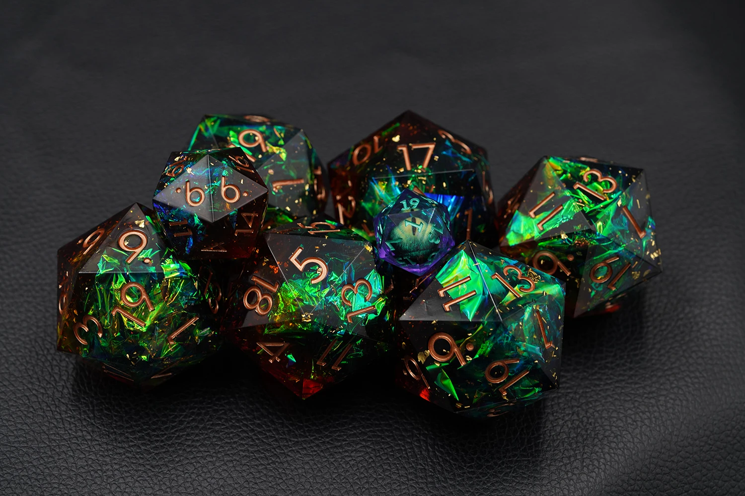 Yushun Jumbo D20 Dice 50mm Giant Polyhedron Big D20 for Role-playing Games Made of Resin for DND manufacture