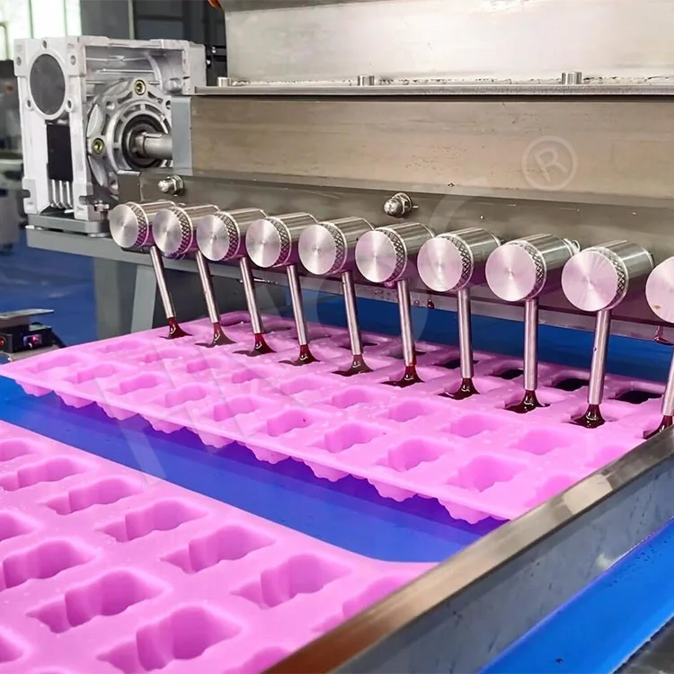 HNOC Custom Fruit Shape Bean Candy Ball Lollipop Mould Non Stick Chocolate Bar Silicon Cat Mold for Jelly