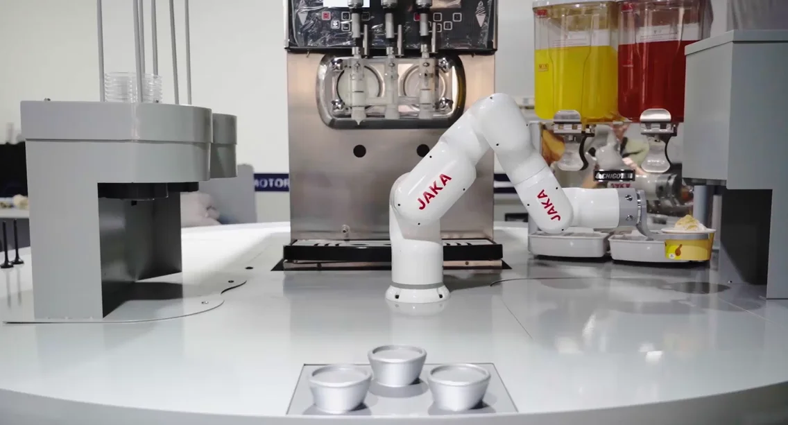 10kg Robot Arm Japanese Automated Kiosk With Robot Ice Cream And Coffee ...