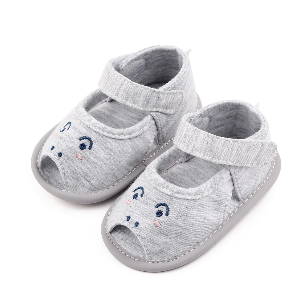 New Baby Solid Color Cartoon Half TPR Bottom Cute Breathable Fish Mouth Toddler Sandals factory