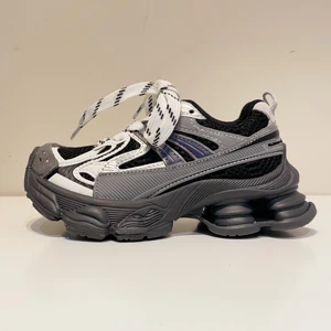 TBS 2026 Trendy Dorky Dad Shoes Slip-On Cushioned Sole Design Autumn New Arrivals Designer Casual Sneakers for Kids Boys Teens