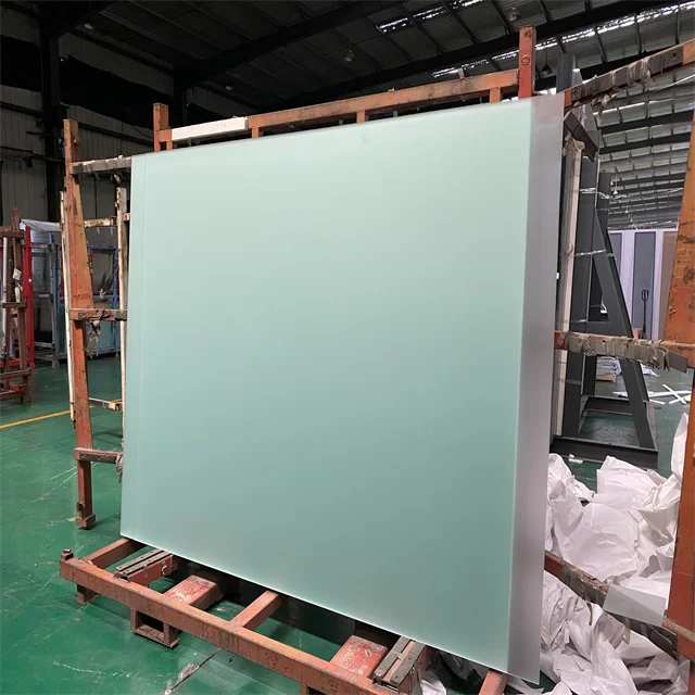 3.2mm Ultra-clear Low Iron Tempered Cloth Texture Solar Anti-glare Glass for Photovoltaic Modules