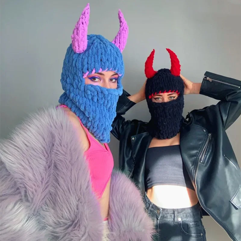 Cagoule En Corne De Diable Pour Adultes - Masque Halloween Chaud à Capuche Tricoté