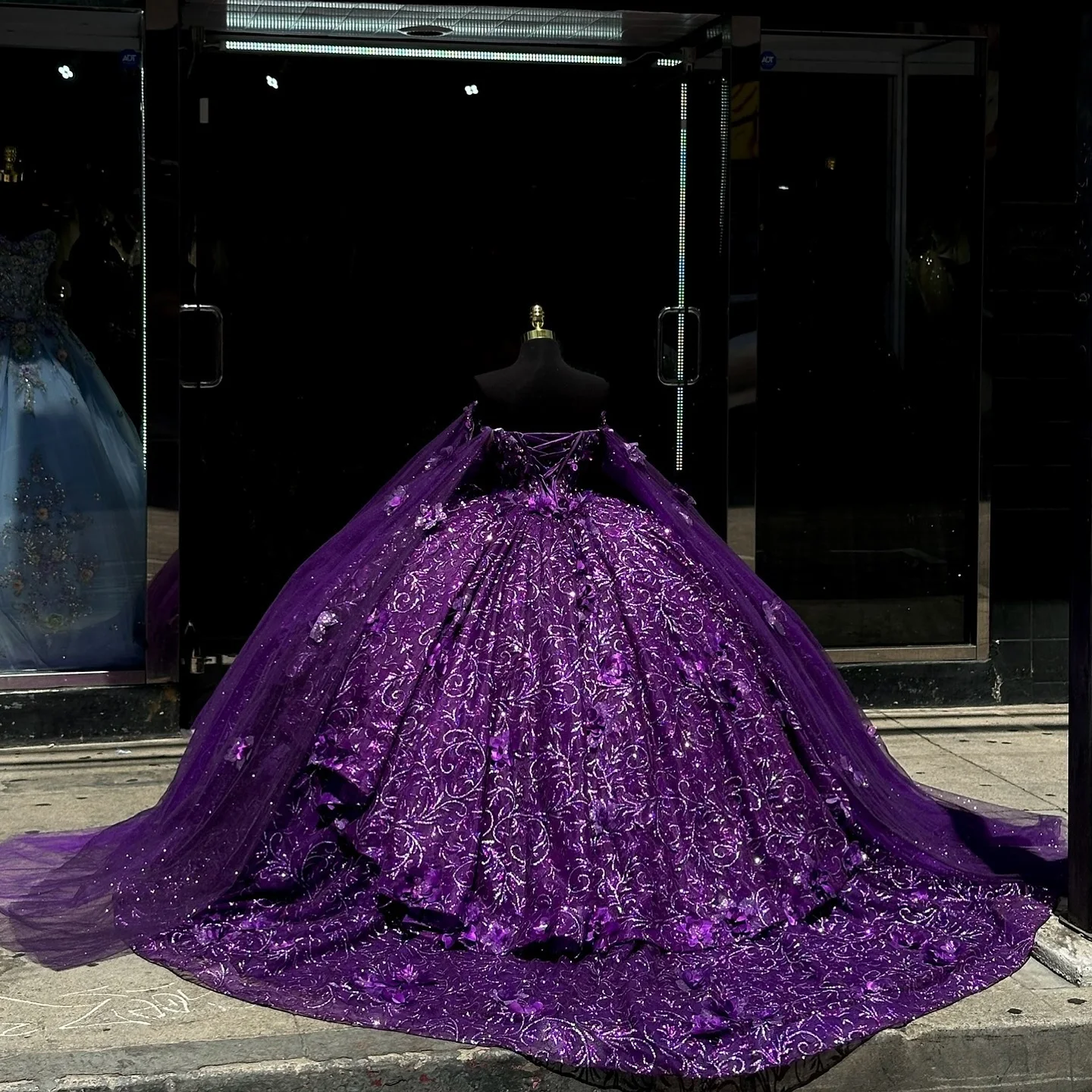 Mumuleo Cape Sleeve Purple Quinceanera Dress Beading Vestidos De 15 Anos  Sequin Instagram Gowns Lace Appliques Princess Dress