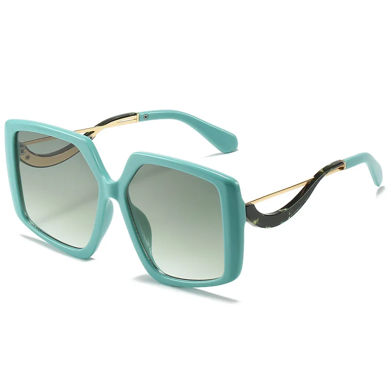 Shop Our Vintage Oversized Square Cat Eye Sunglasses for Women display picture 2