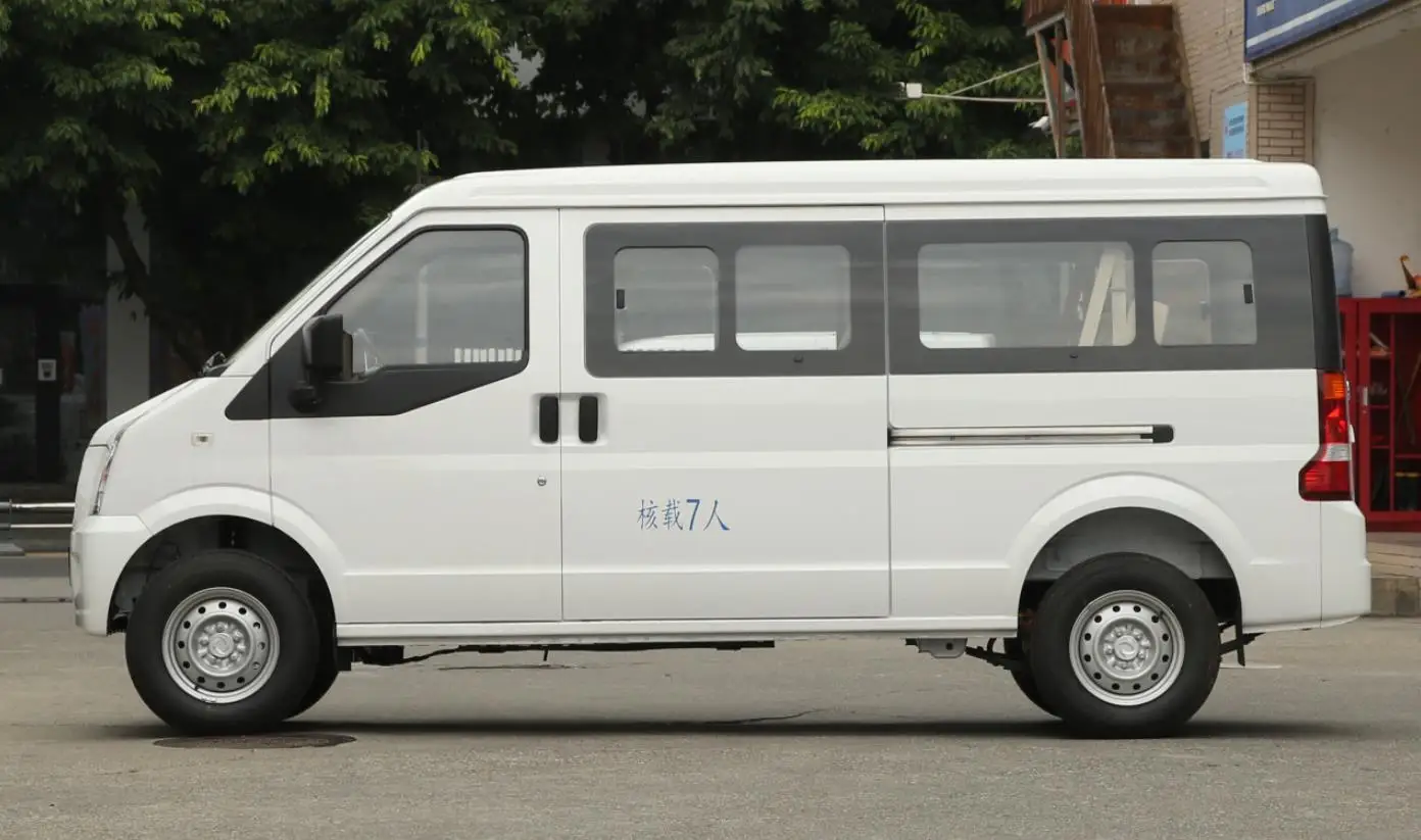 DFSK Passenger Electric Vehicle EEC RHD Electric Van Electric