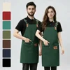 Verde oscuro