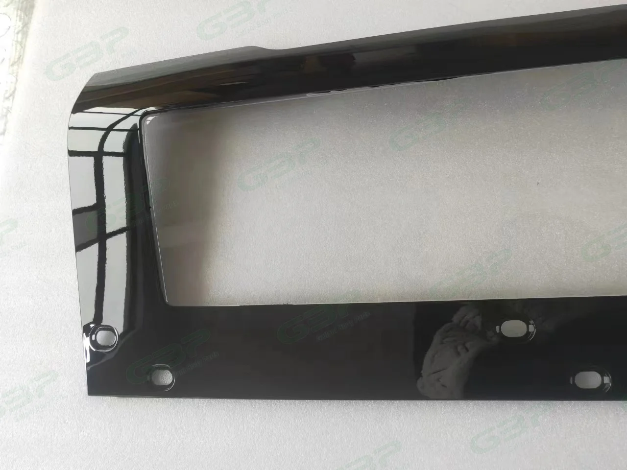 SUNVISOR MIDDLE WITHOUT TOP LAMP HOLE NORMAL CABIN 84010909 84162948  for VOLVO FH4 EUROPEAN TRUCK BODY PARTS