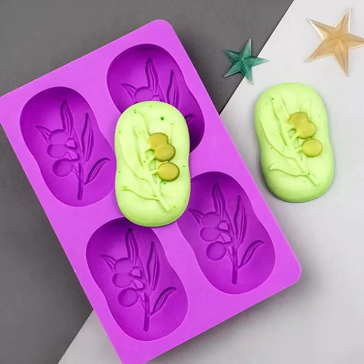 Moule ovale en silicone à 4 cavités pour savon