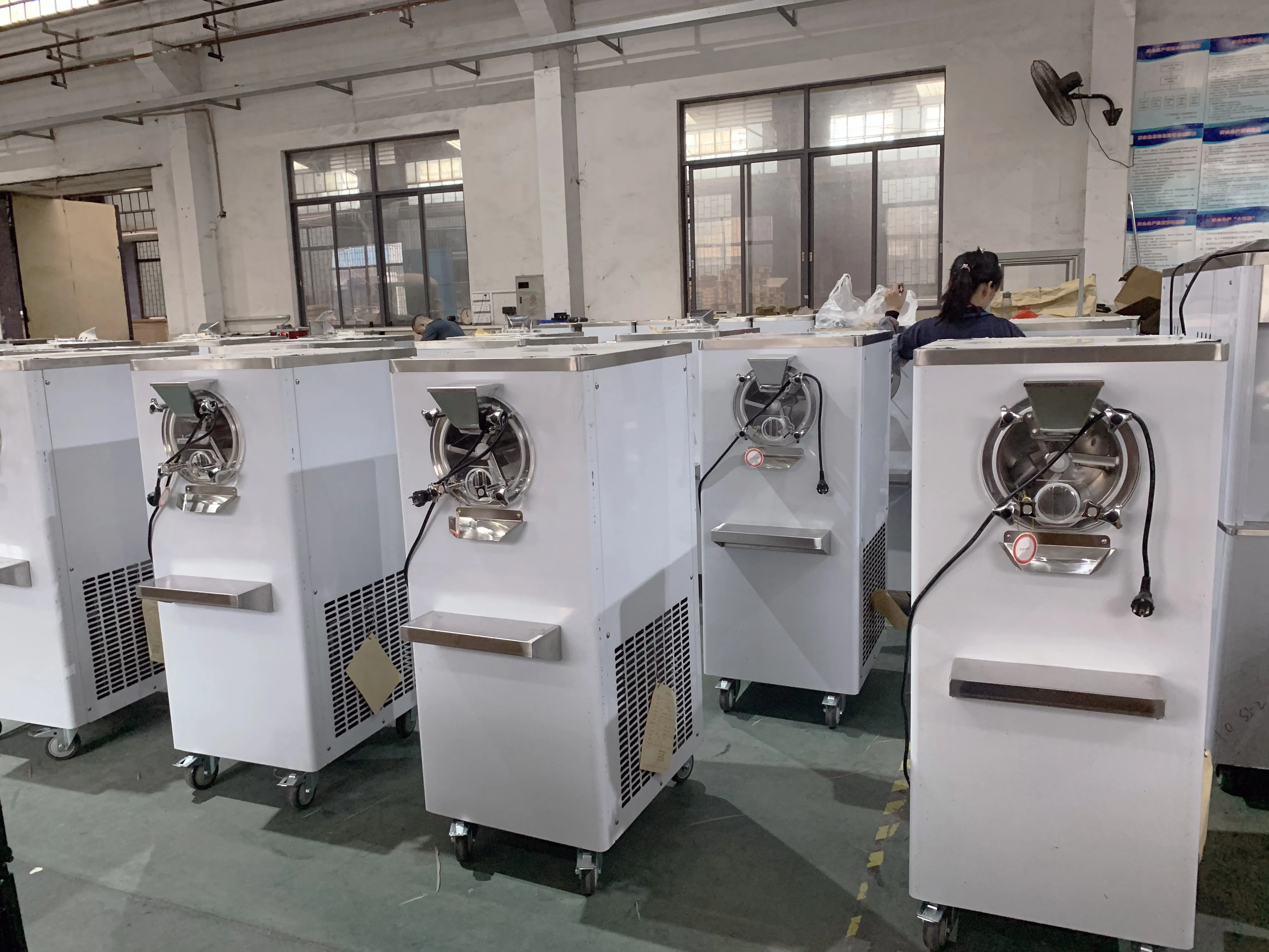 Машина для мороженого с быстрым охлаждением 7