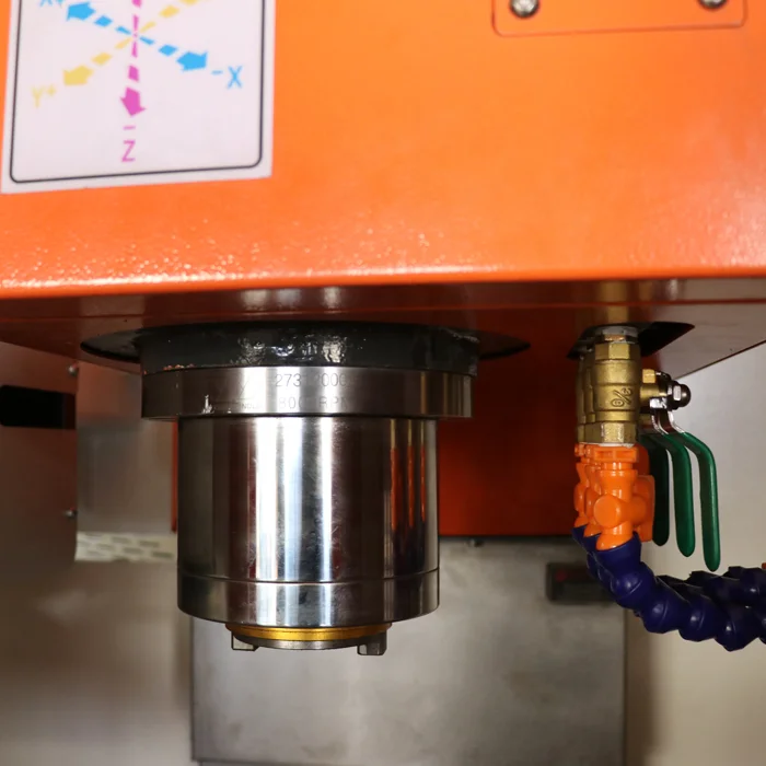 VMC750 Single Spindle Vertical Machining Center New Condition CNC Machine Construction Fanuc Gsk Mitsubishi Including Motor PLC