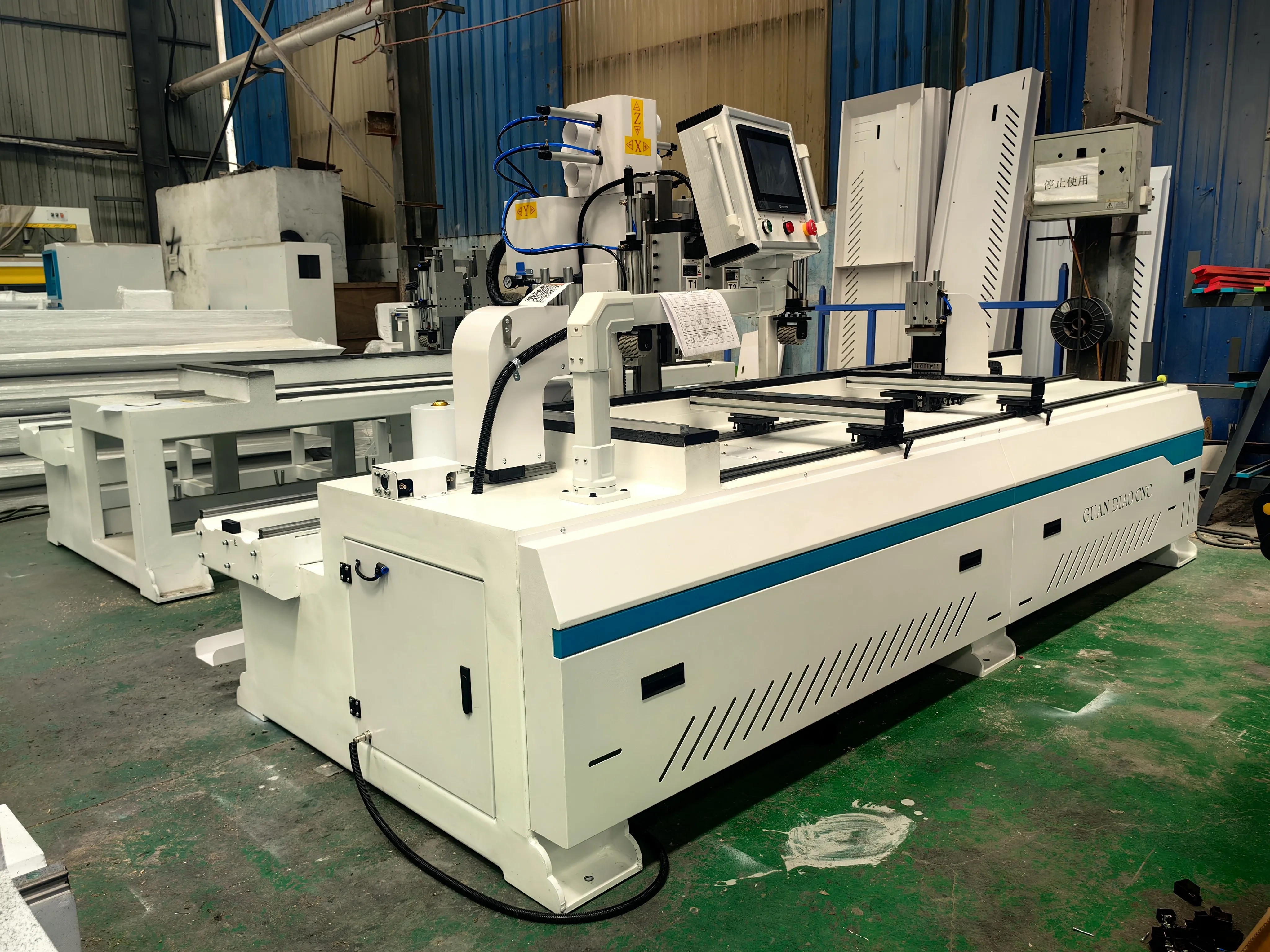 MDF Door Grooving Slotting Horizontal Vertical Drilling CNC Side Hole Drilling Milling Machine