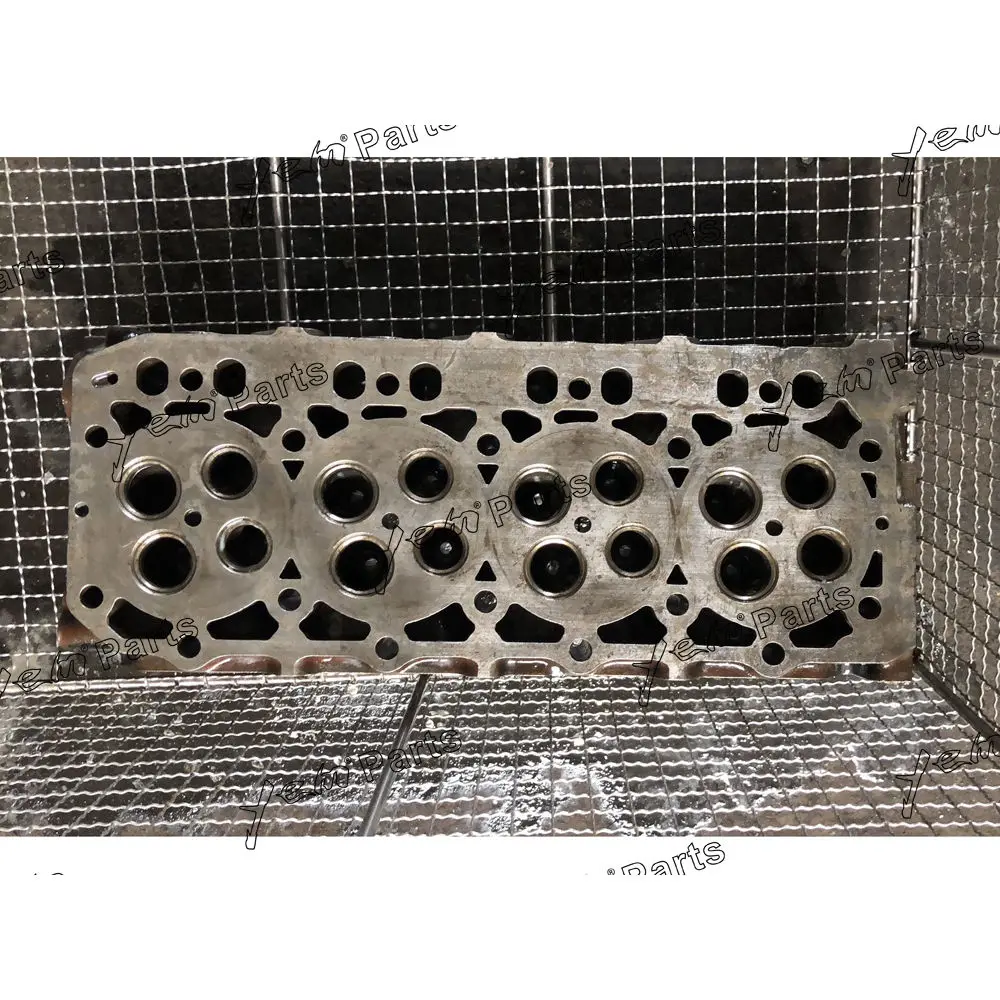 4TNV84 Used Cylinder Head for Yanmar Engine Parts Factory