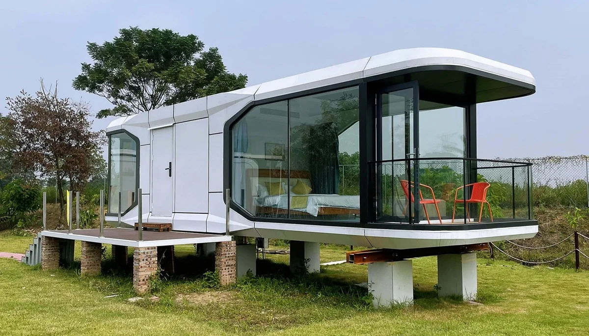High Quality Prefabricated Houses Space Capsule Container Home Modern Hotel Container Houses for Sale in Kenya Low Rise