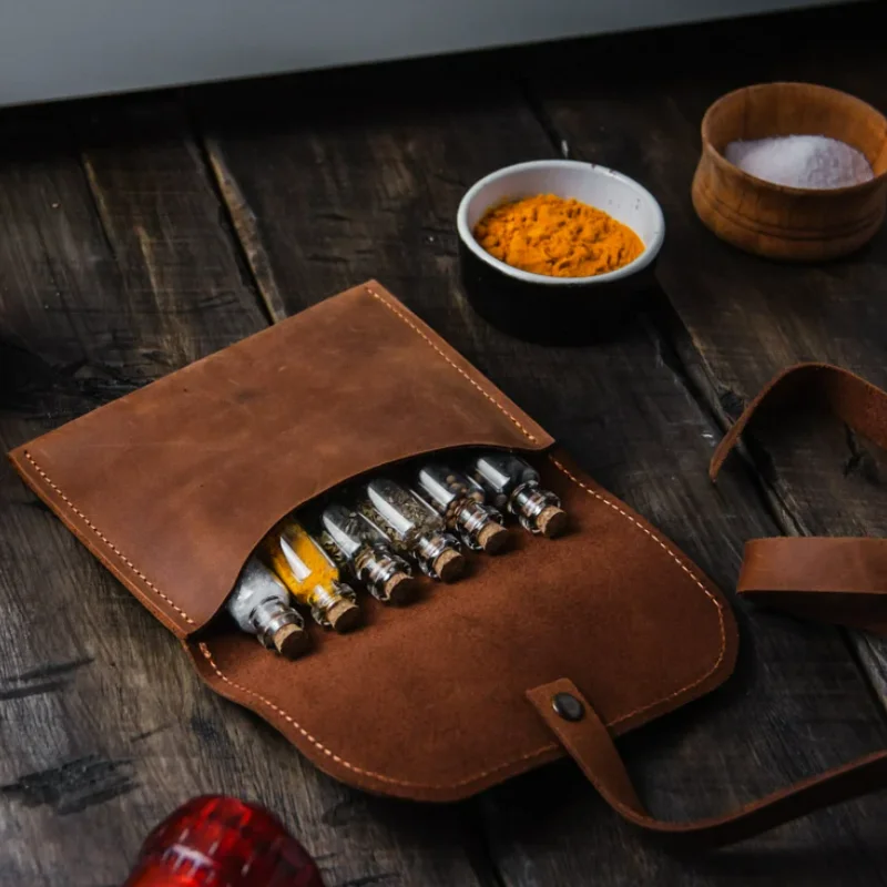 Leather Spices Kit, Handmade Camping Utensils, Four Glass Jars & Leather  Cover, Personalized Leather Travel Kitchen Tools 