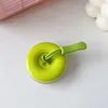 สีเขียว