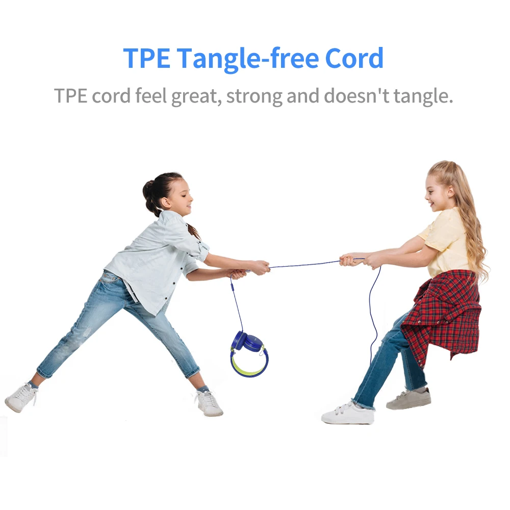 Тянут канат. Человек дёргает за веревки. Женщина тянет за веревку. Девушка тянет канат. Игры с канатом для детей.