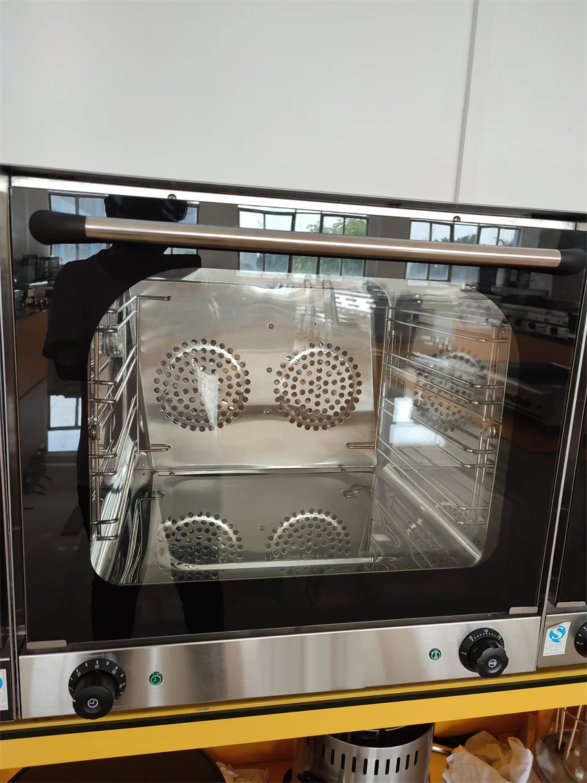 Table Top 3 Trays Electric Convection Oven Industrial Bakery Convection Oven with Steam Function