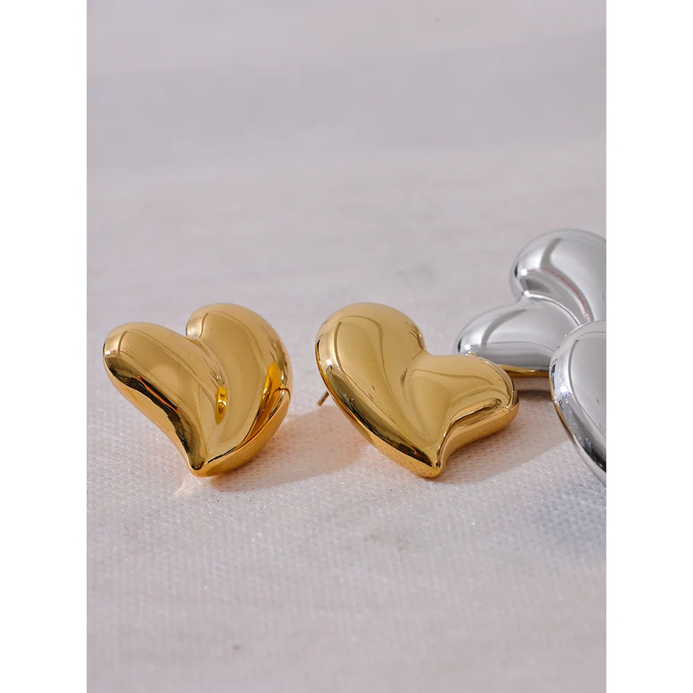 JINYOU 2985 Fashion Smooth Stainless Steel Heart Earrings