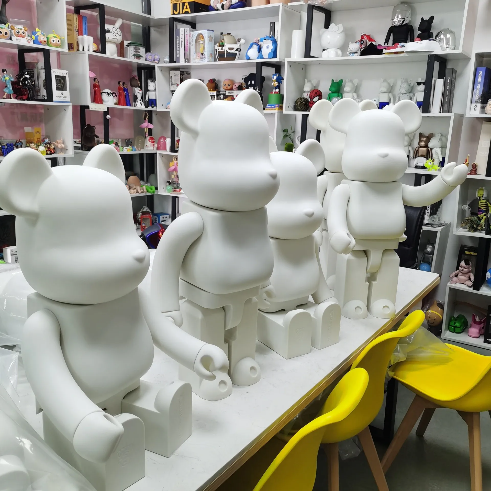 bearbrick  (6).jpg