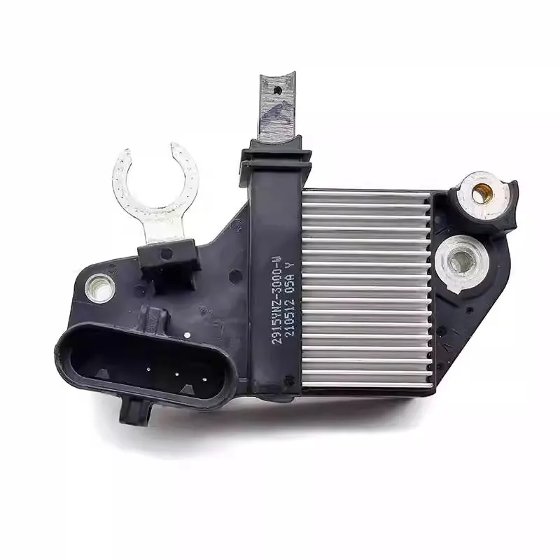 ゆき 2915YNZ-3000-W SITRAK C7H MC07 Alternator Regulator for