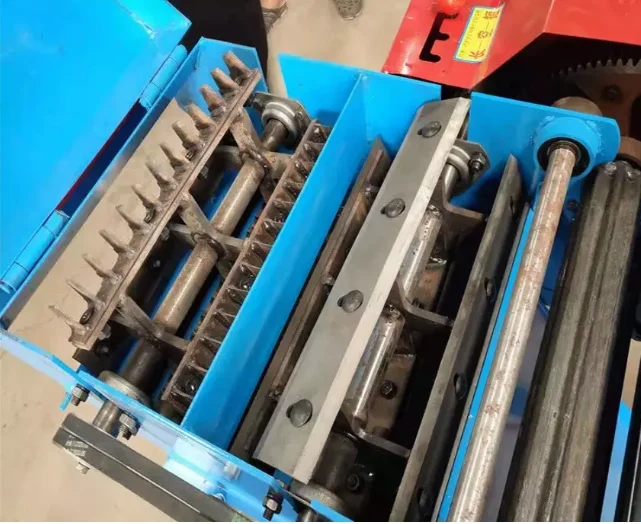 Small Capacity Electric Diesel Animal Feed Hay Grass Chopper And Mini