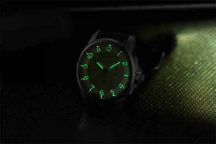 1780 Классические кварцевые часы с силиконовым ремешком