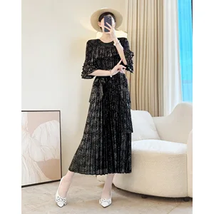 Women's Light Luxury Pleated Dress Autumn New Slim Waist Bell Sleeve Evening Casual Dress with Sequins