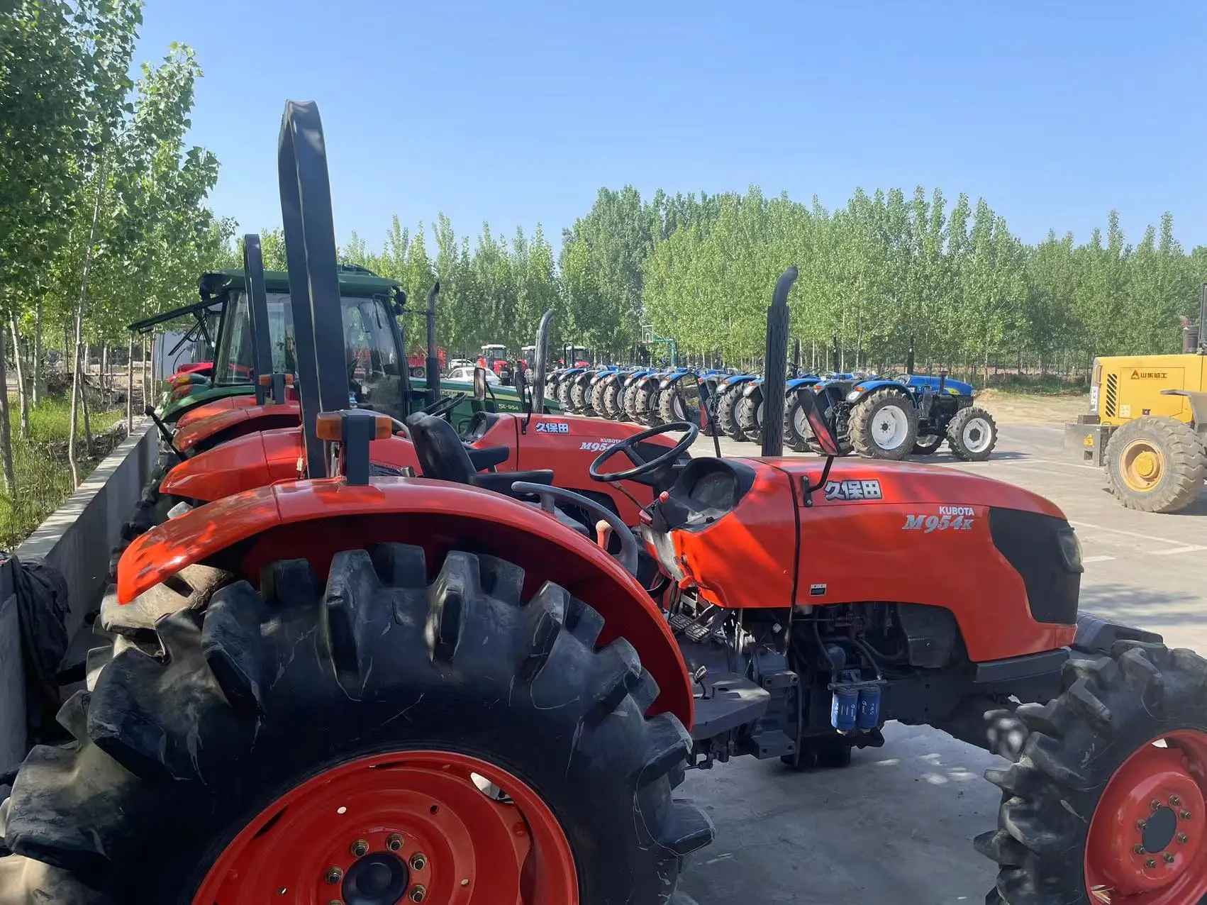Kubota 954K Tractor - 95 HP Diesel Engine for Farm Use