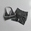 Completo grigio in due pezzi