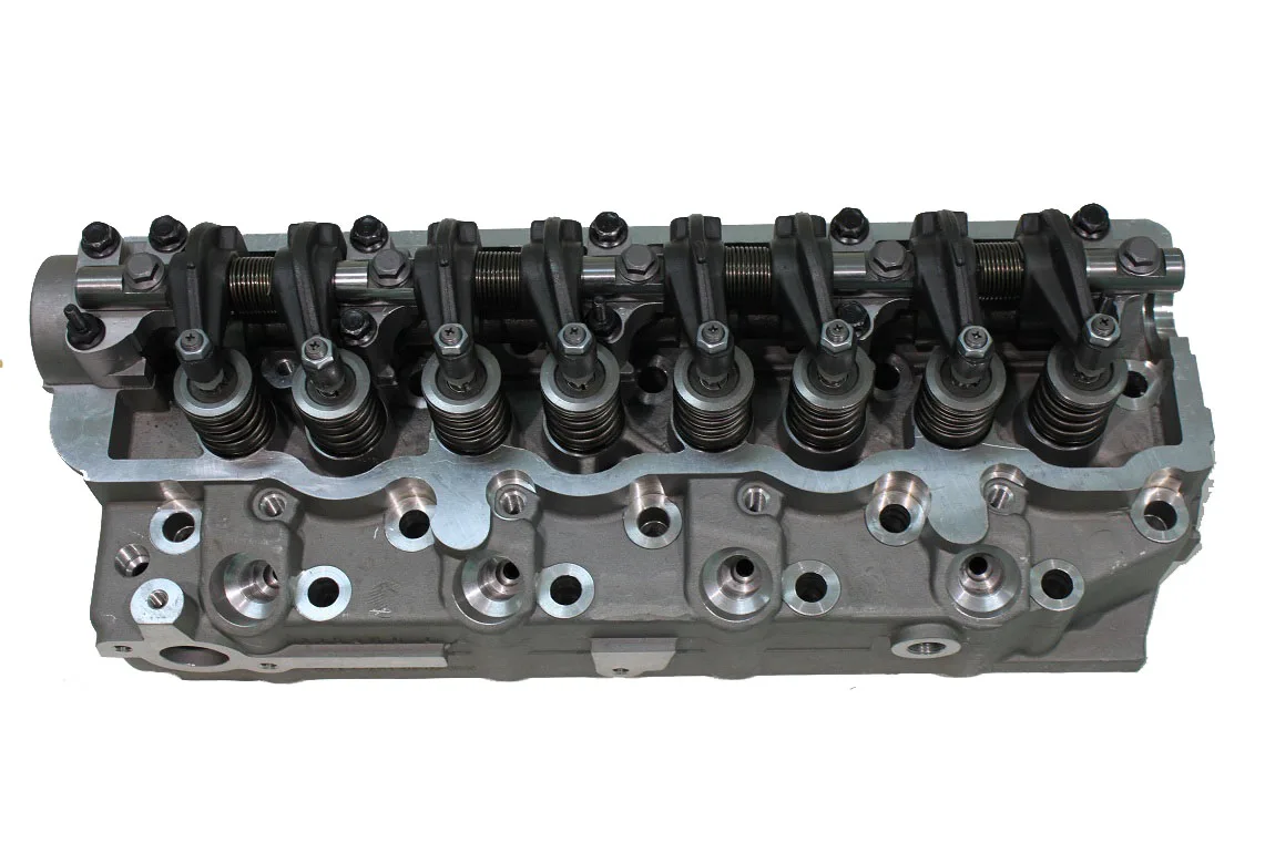 Mitsubishi Complete 4D55/4D56 Cylinder Head Assy 908511