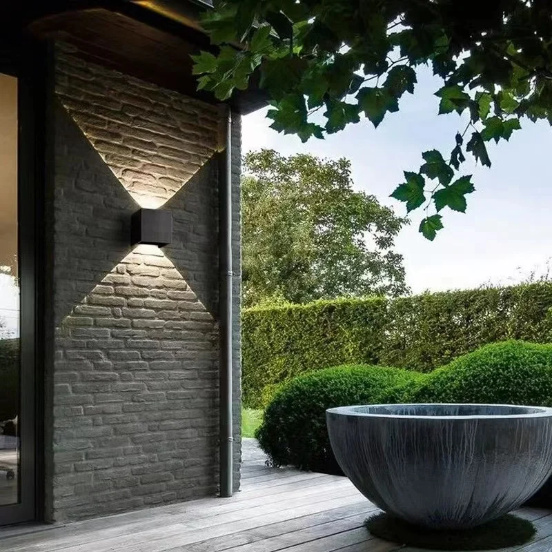 Modern Wall lamp Outdoor waterproof /Indoor Sconce Light Decor LED Wall Lamp for Decorative Lighting