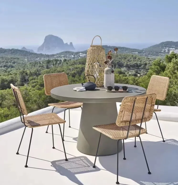 outdoor.set .jpg