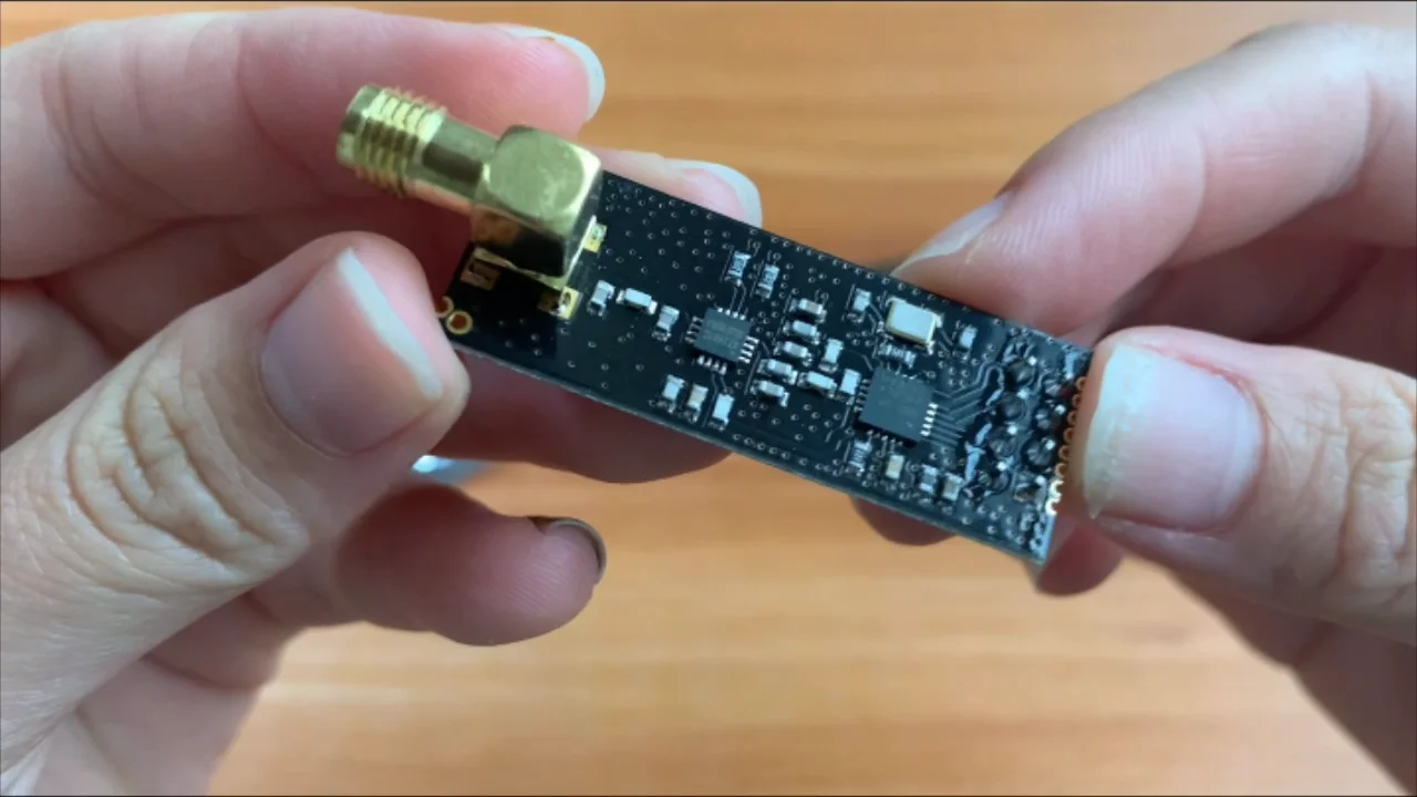 Promozioni speciali Moduli wireless NRF24L01+PA+LNA a lunga distanza da 1100 metri 1100 metri (con antenna