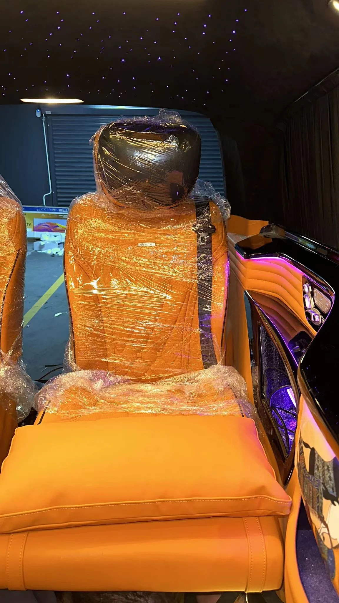 Toyota Luxury Single Electric Car Seats Van Seat Customized Seat For