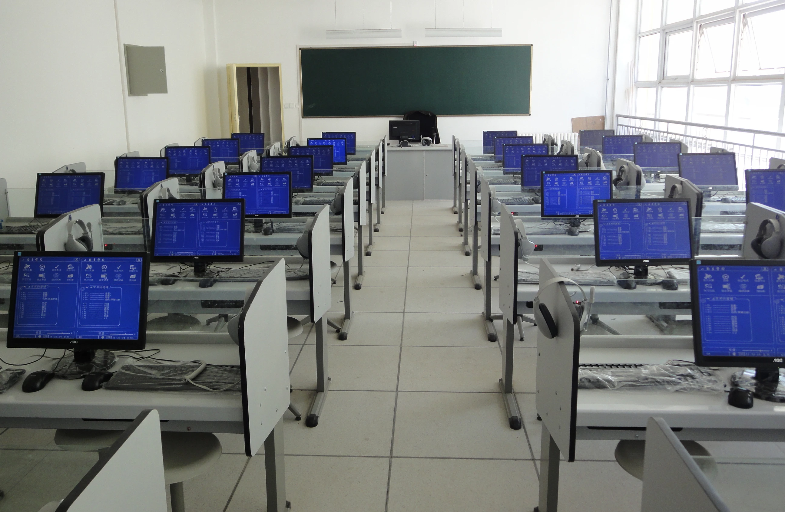 Greelan School Educational Digital Language Lab Equipment GV2110B