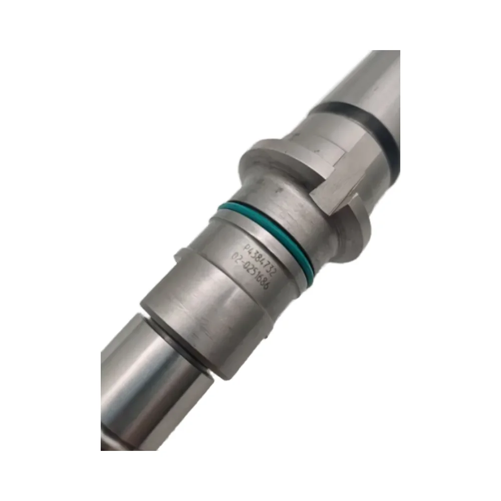 Fuel Injector 4384786 for Cummins QSK19/QSK23 Engines 777D / HD785
