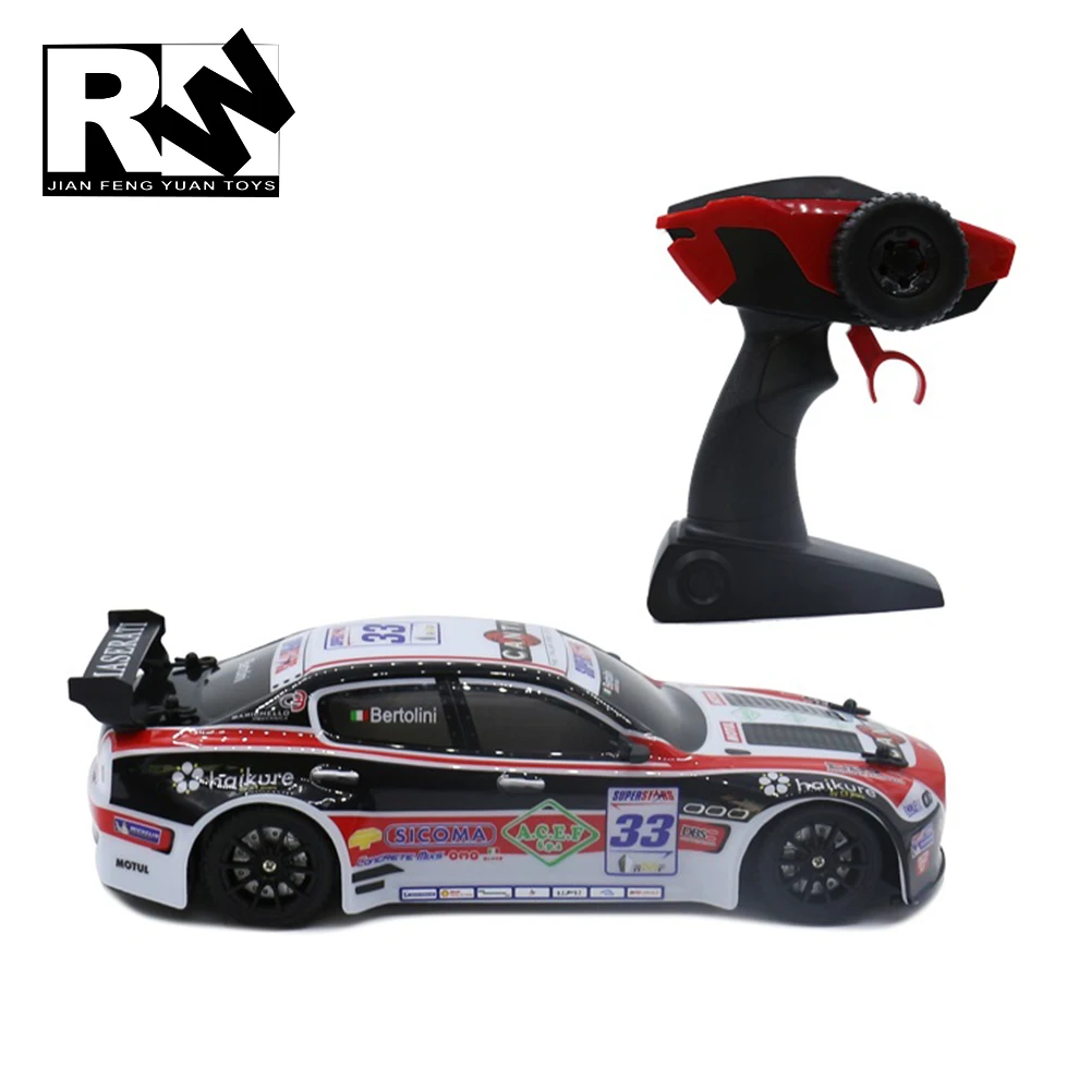 RW Maserati Quattroporte 1/16 ラジコンカー - 子供向けおもちゃ