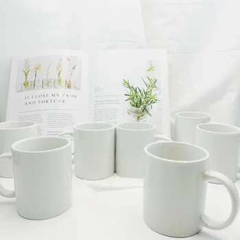 2023 Wholesale 11oz Sublimation Mugs Blank White Coffee Mugs Custom Logo Printed High Quality Coffee Travel Mug
