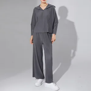Women's Spring Casual Hooded Set With Miyake Pleats Stylish Two-Piece Set With Straight-Leg Pants