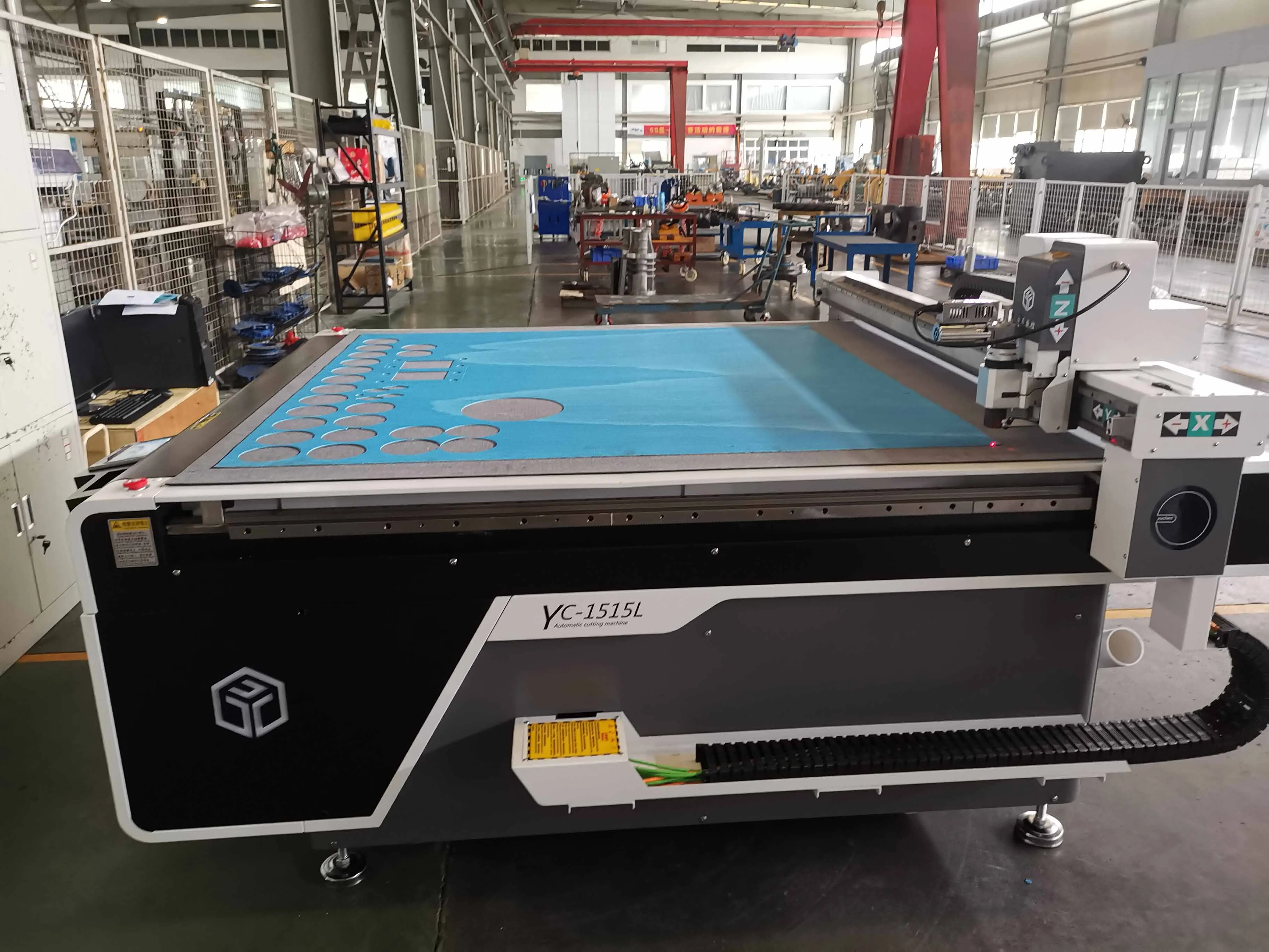 CNC Cardboard v groove Cutting Machine Corrugated Cardboard Box Cutting Table Cutting Plotter